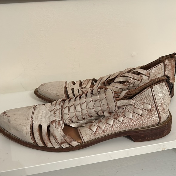 BED Stu white woven sandals - Picture 2 of 6